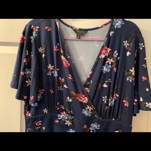Navy floral dress. Size 1X from stitch fix